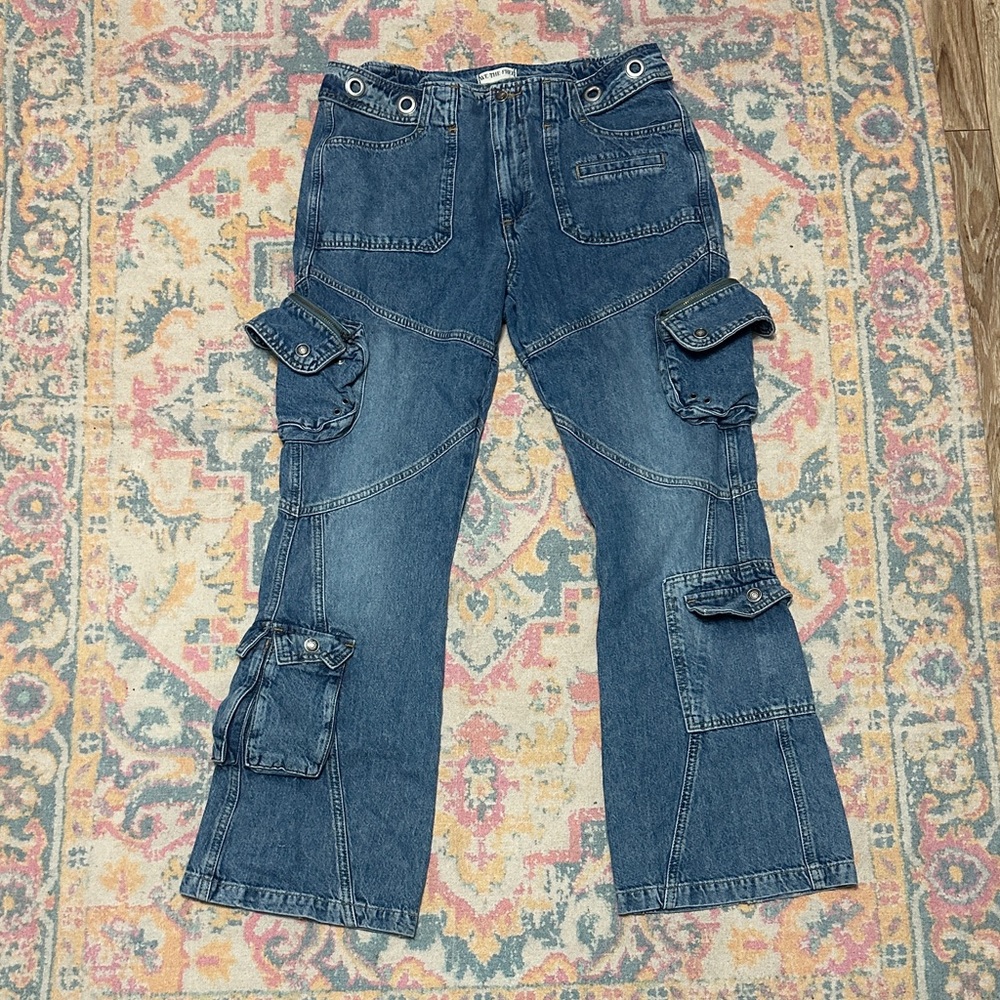 WE THE FREE Blue Cargo Jeans